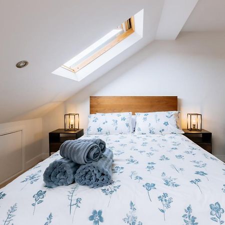 Luxury And Bright Bedrooms In Queens Park Londres Extérieur photo